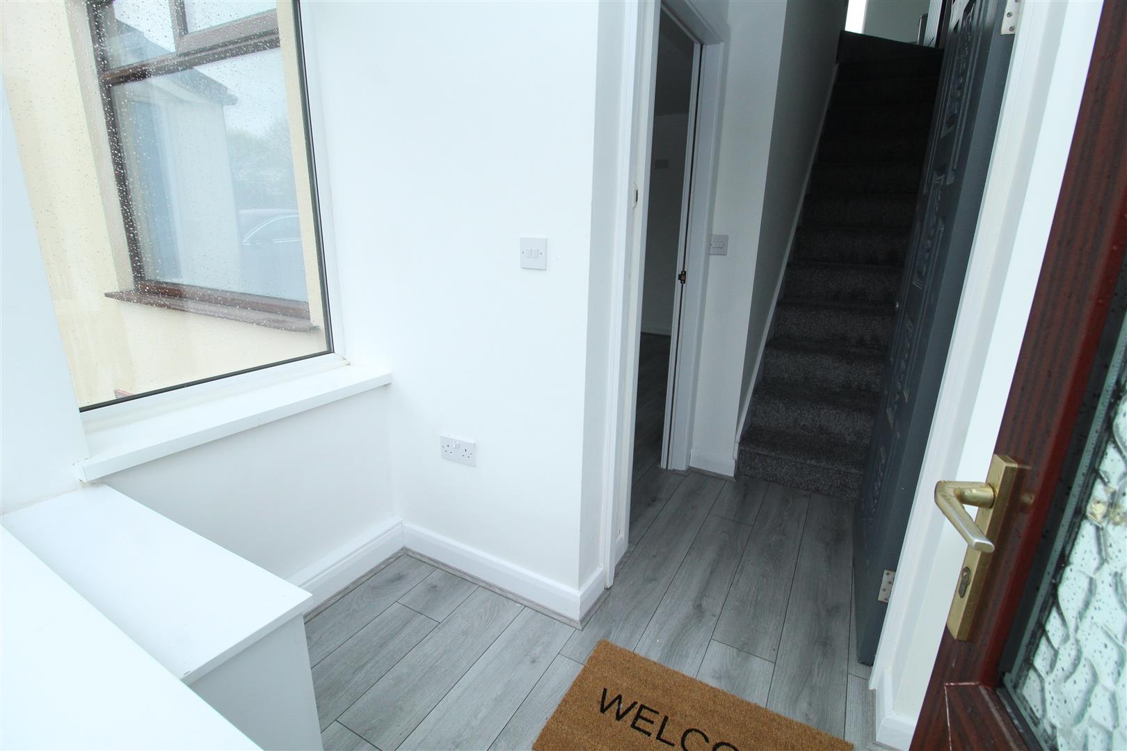 Property Details Estate Agents, Aintree, Liverpool Grosvenor